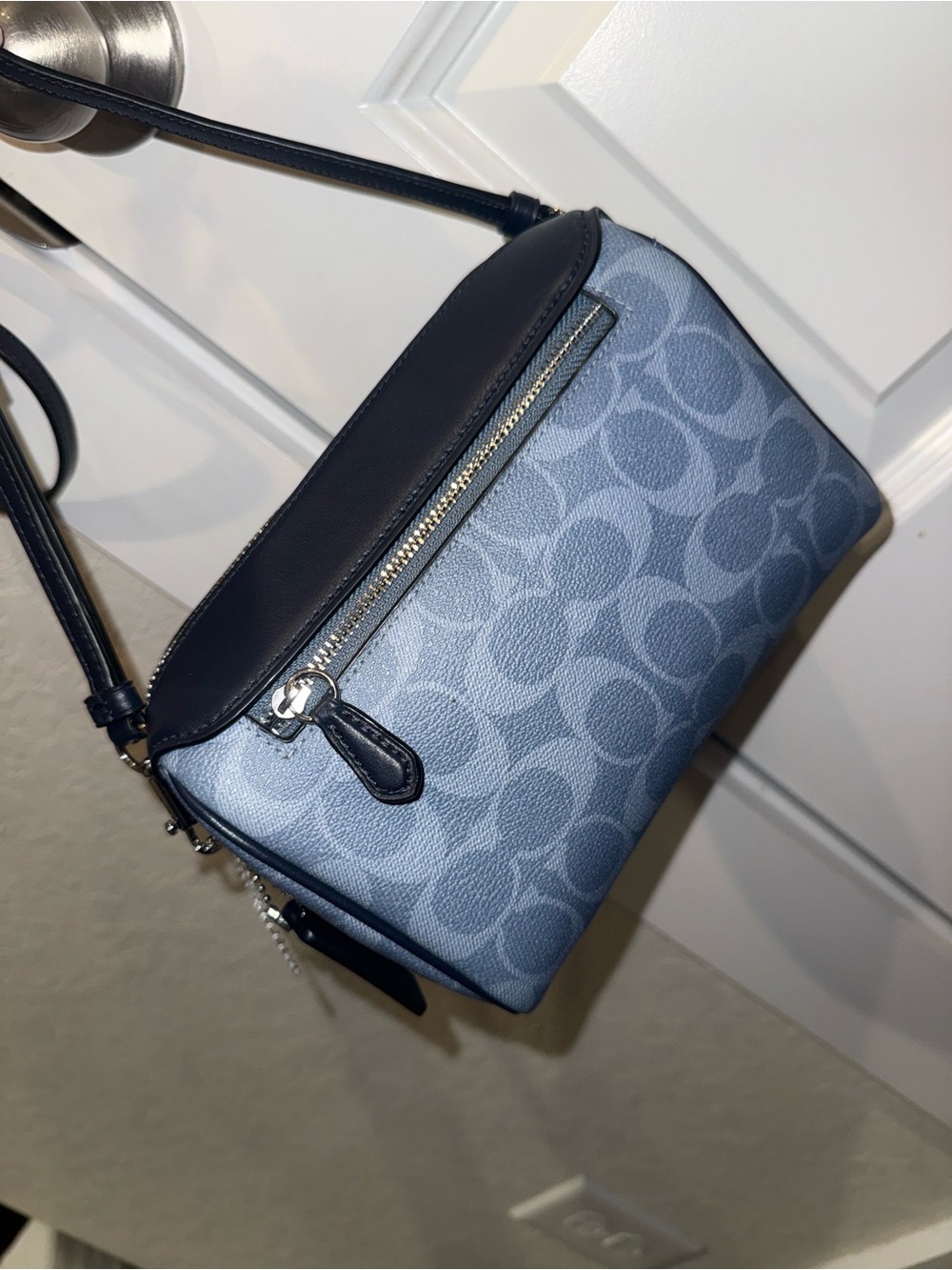 Small Coach Blue Signature Canvas Crossbody with Navy Trim - Picture 4 of 7